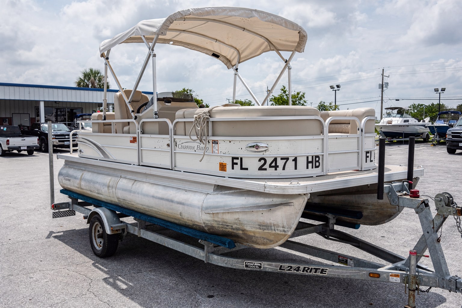 Boat removal service