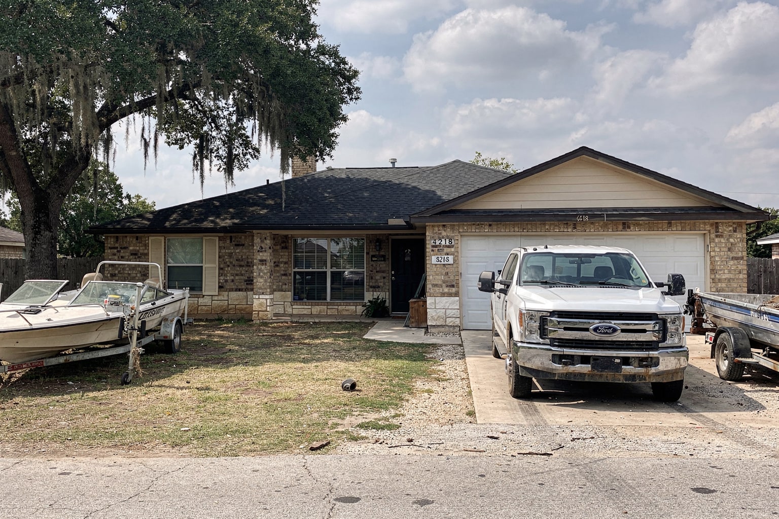 Boat removal San Antonio — multiple types and conditions of junk boats accepted for disposal